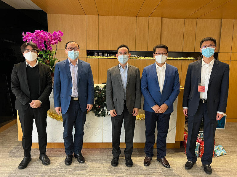 拜會發展局林智文副局長.jpg