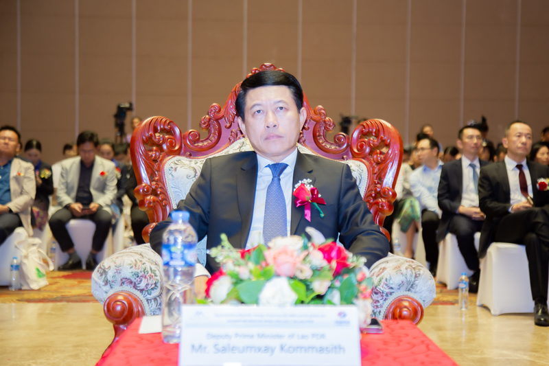 老撾副總理兼外長沙倫賽2.JPG