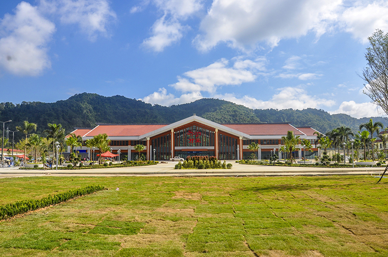 水電十局承建的萬榮車站站前廣場(chǎng).jpg