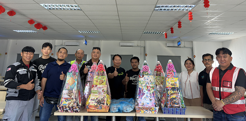 巴萊水電站項目開展達雅節慰問活動.jpg